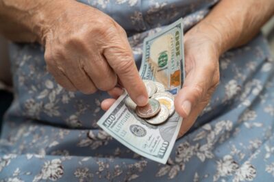 If your household brings in $500k per year, this is how much you should have saved by your mid-40s