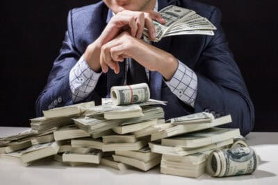 This ETF Pays Dividends Monthly and Yields 7.3%