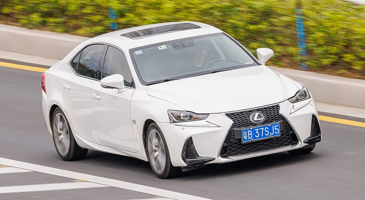 Lexus IS 300