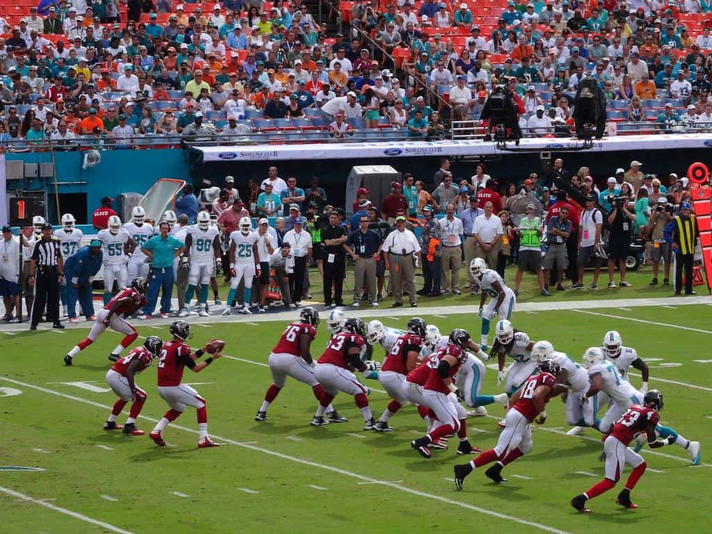 Atlanta+Falcons+game | Game On: Atlanta Falcons v Miami Dolphins