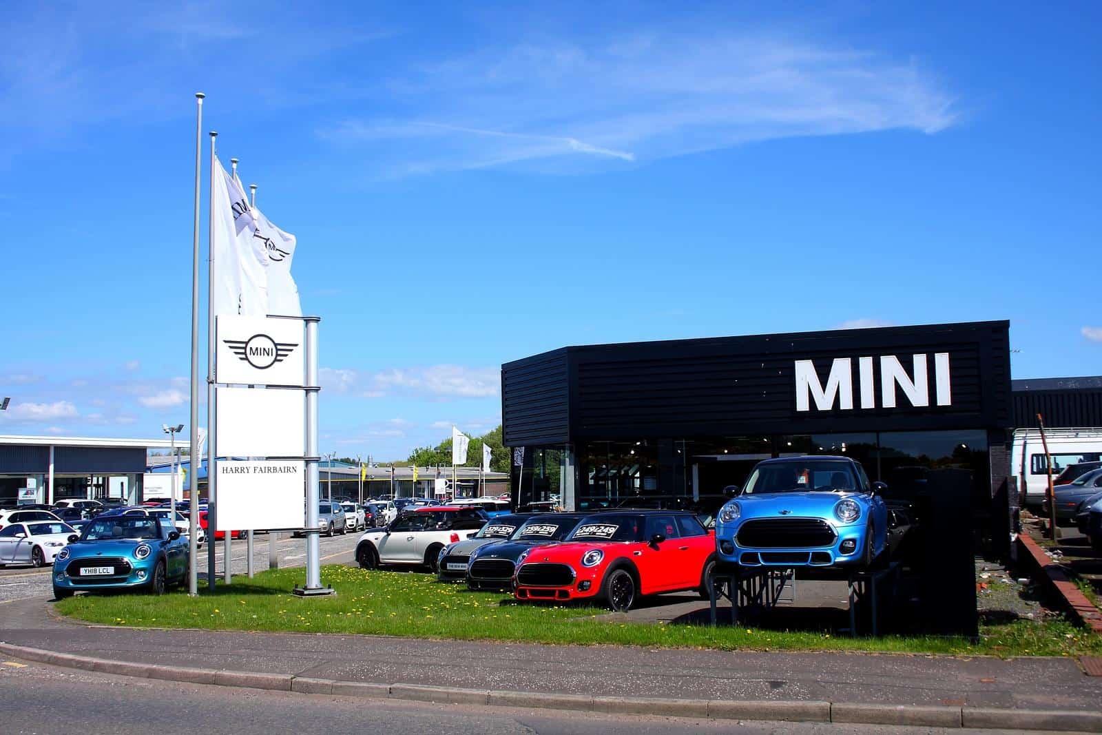 Mini+dealership | Harry Fairbairn - Mini Car Dealership - geograph.org.uk - 5774311