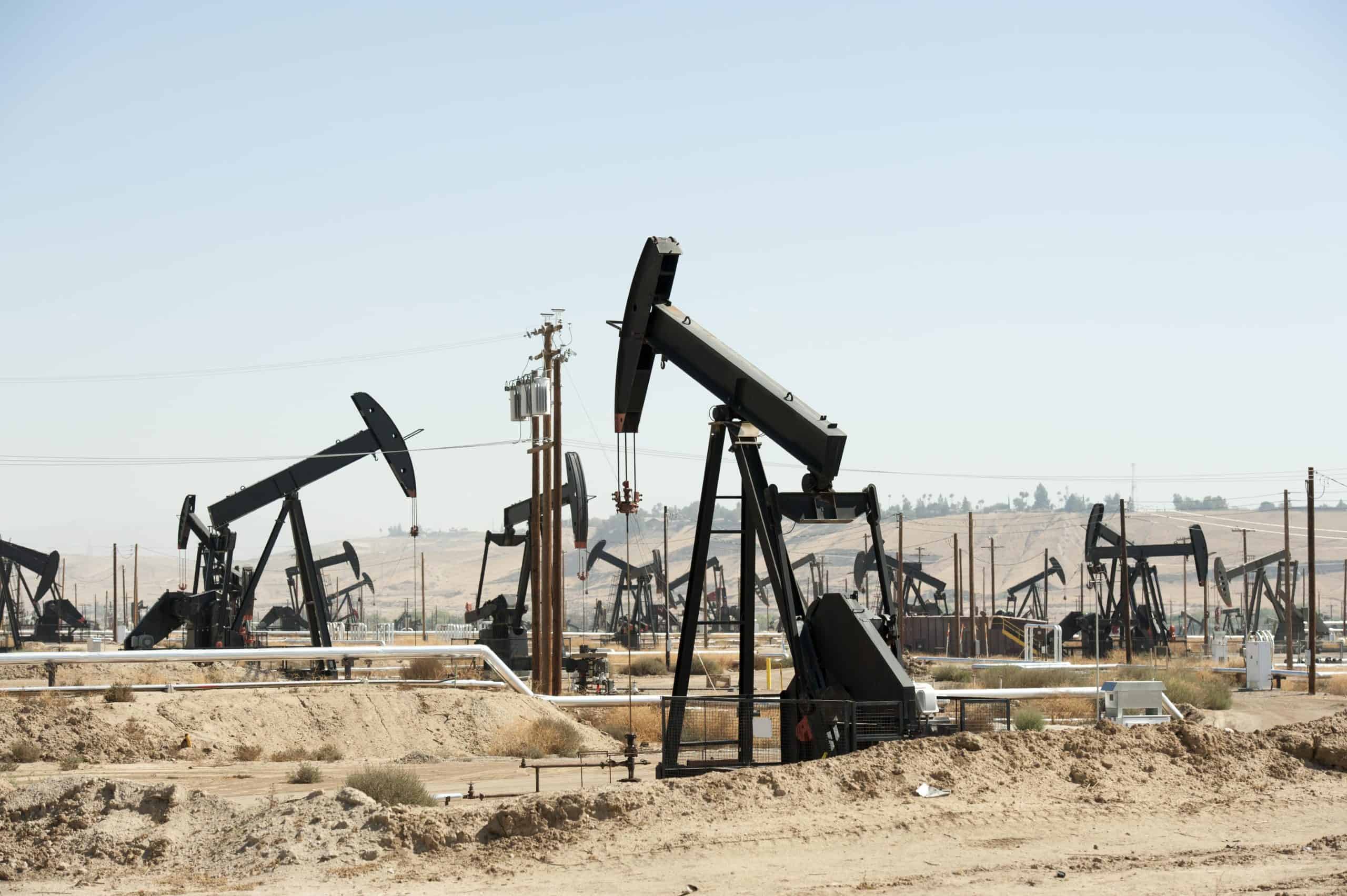 Lost Hills, California | Oil field and Oil Pump near Bakersfield, California, USA