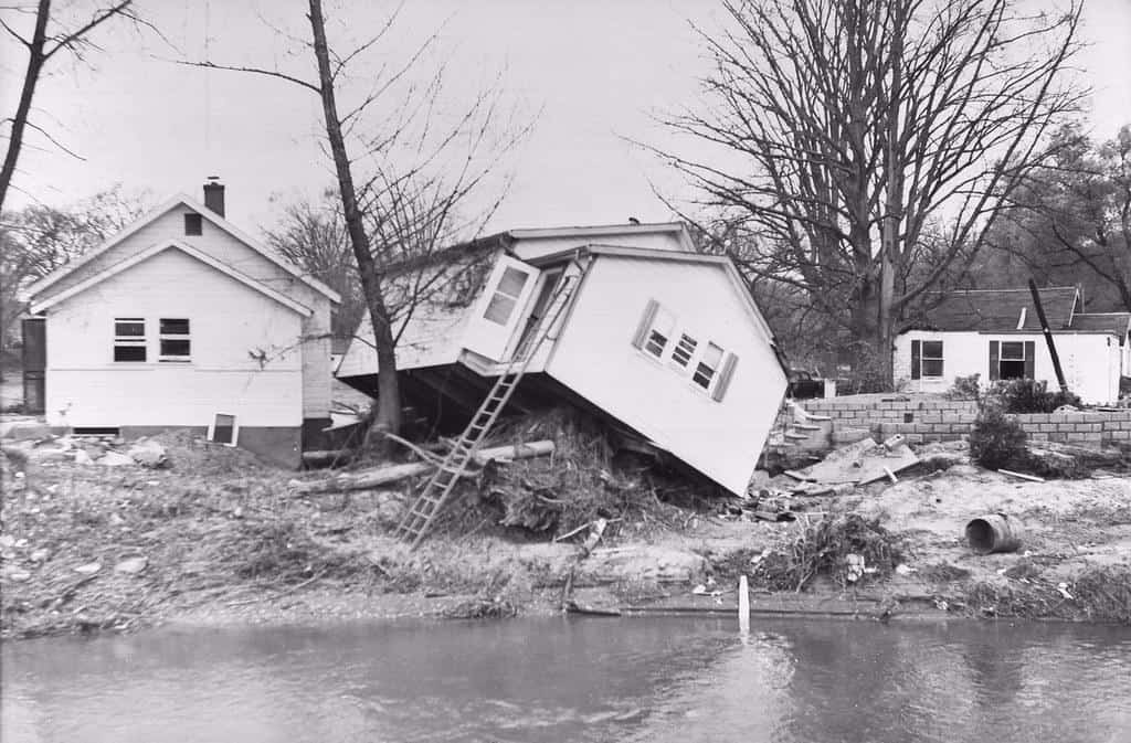 Humber River, looking north from Islington Ave. east of Woodbridge (Vaughan, Ontario). by Toronto Public Library Special Collections