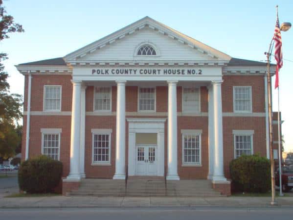 Courthouse of Polk County, Georgia by The original uploader was Karlward at English Wikipedia.