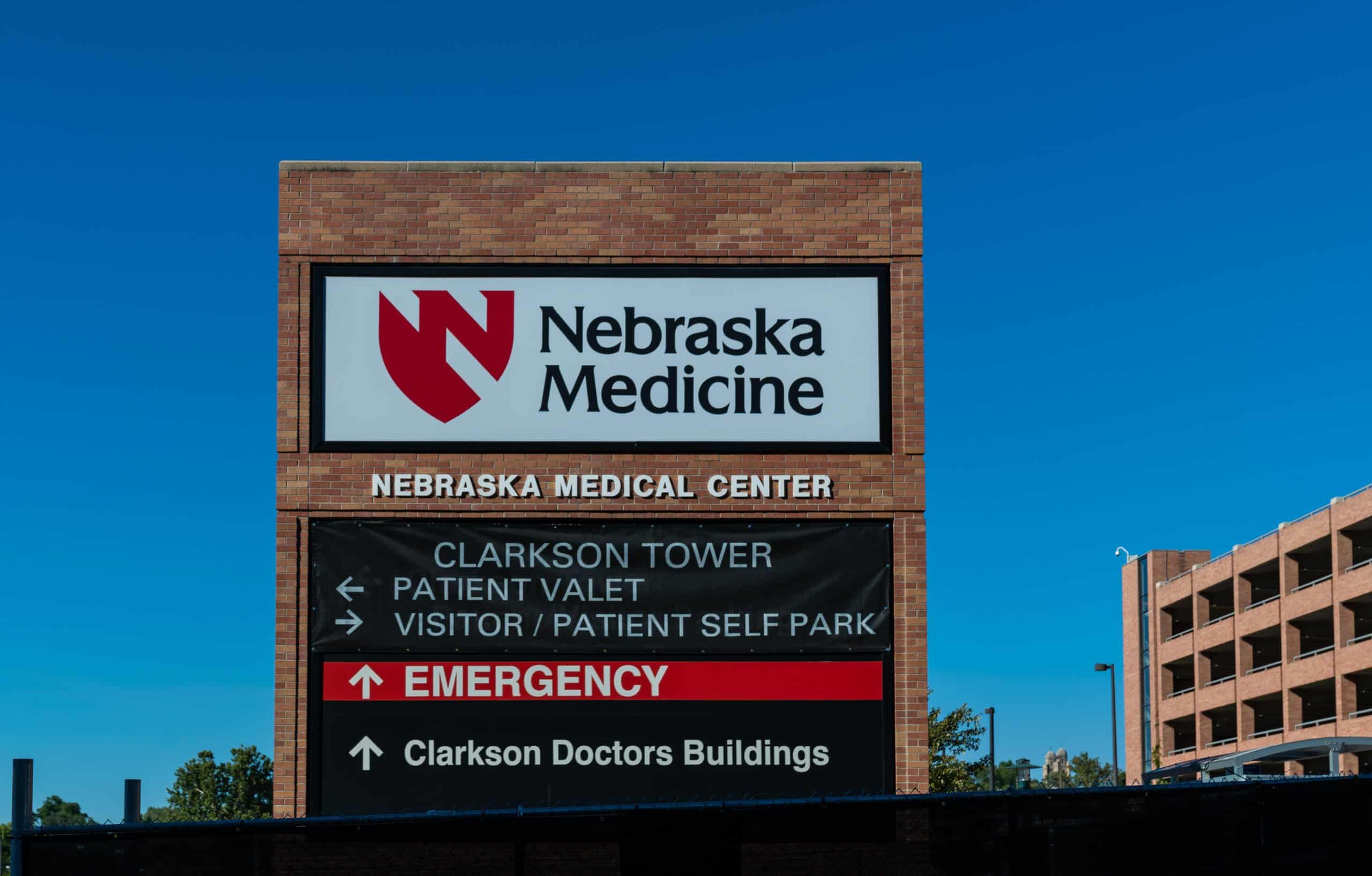 University of Nebraska Medical Center in Omaha - Emergency Room and Hospital (44878320792) by Tony Webster from Minneapolis, Minnesota, United States