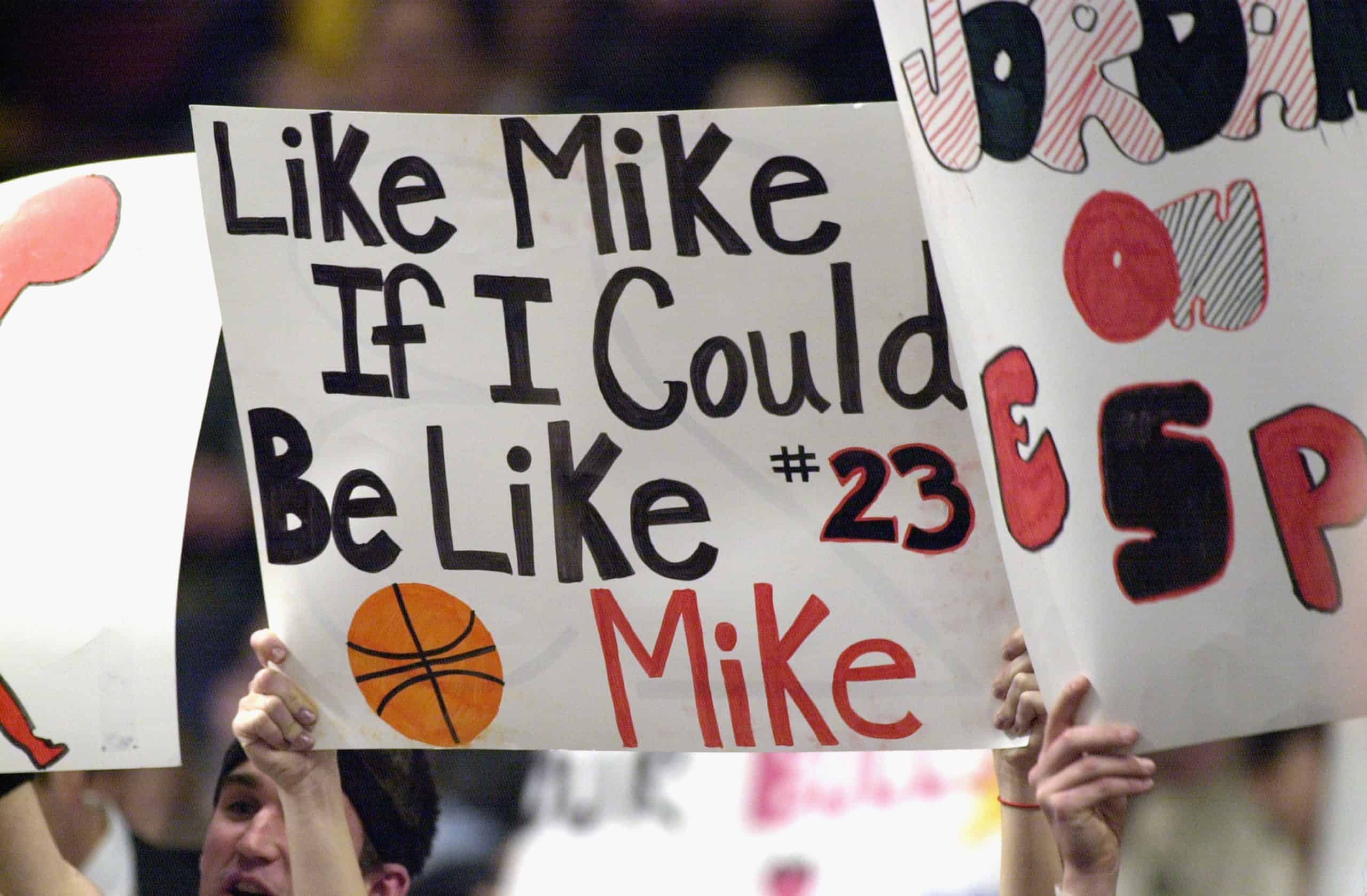 Chicago Bulls fans hold signs