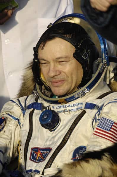 Space Tourist Charles Simonyi Lands In Kazakhstan