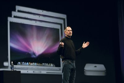 5 Times Steve Jobs Talked About Money and Absolutely Nailed It