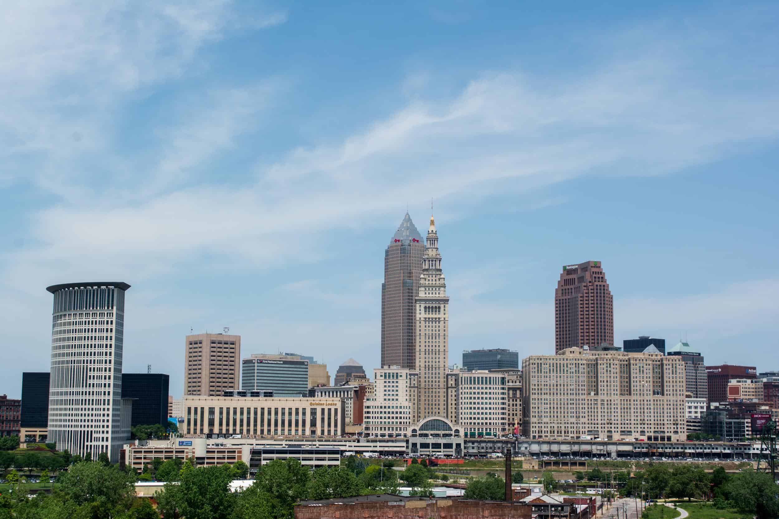 skyline - Cleveland Ohio by Tim Evanson