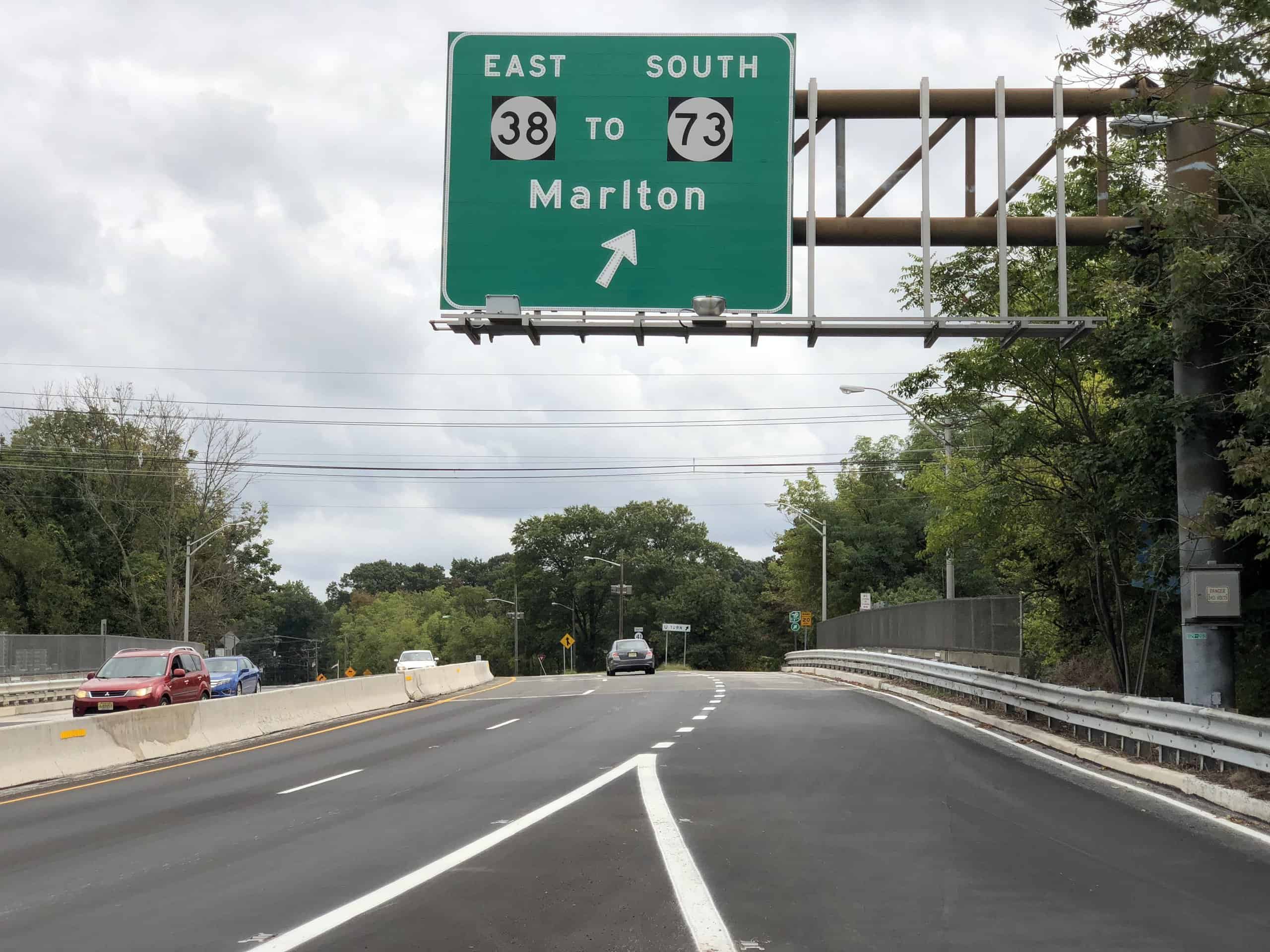 2020-09-17 14 45 31 View south along New Jersey State Route 41 (Kings Highway) at the exit for New Jersey State Route 38 EAST (TO New Jersey State Route 73 SOUTH, Marlton) in Maple Shade Township, Burlington County, New Jersey by Famartin