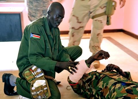 U.S., South Sudan partner during de-mining courses by US Army Africa