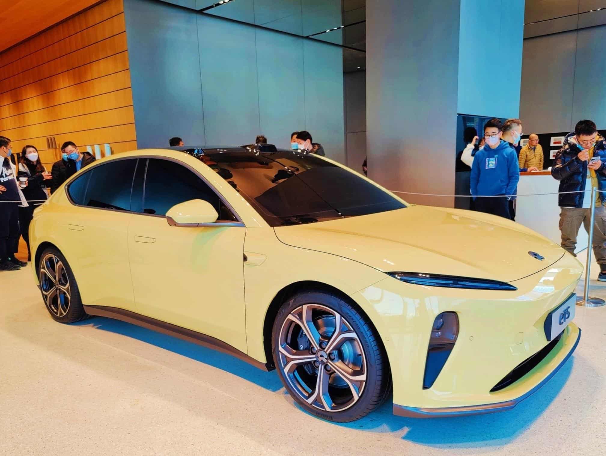 NIO+car | NIO ET5 show car (front)