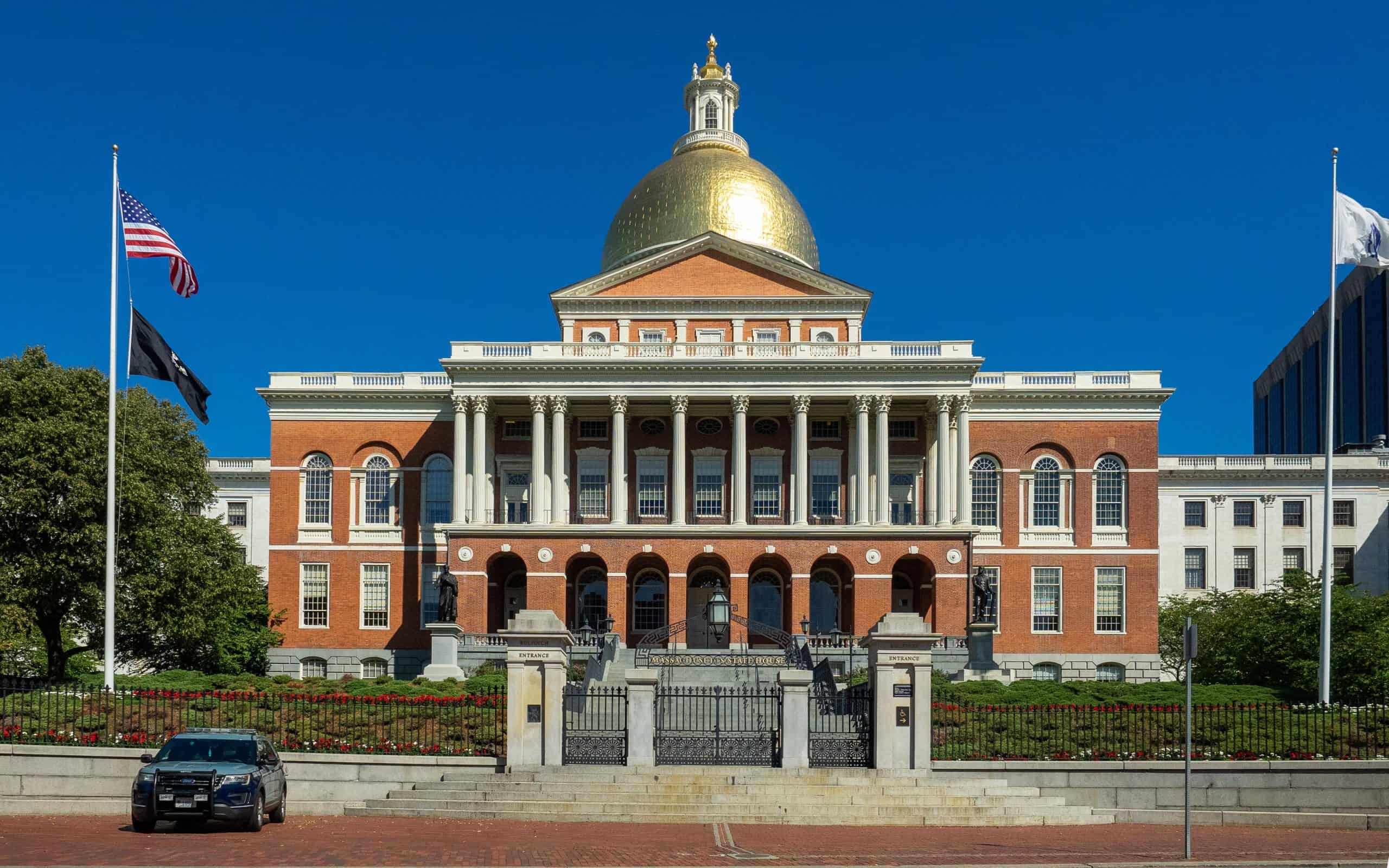 Massachusetts | File:Boston -Massachusetts State House (48718911666).jpg