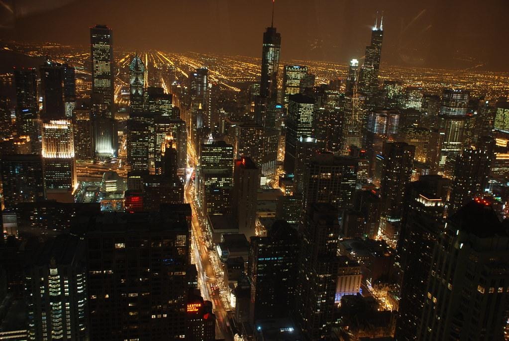 Chicago by night by wilhelmja