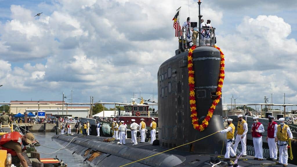 USS New Mexico (SSN 779) returns to homeport at Naval Station Norfolk. by Official U.S. Navy Imagery