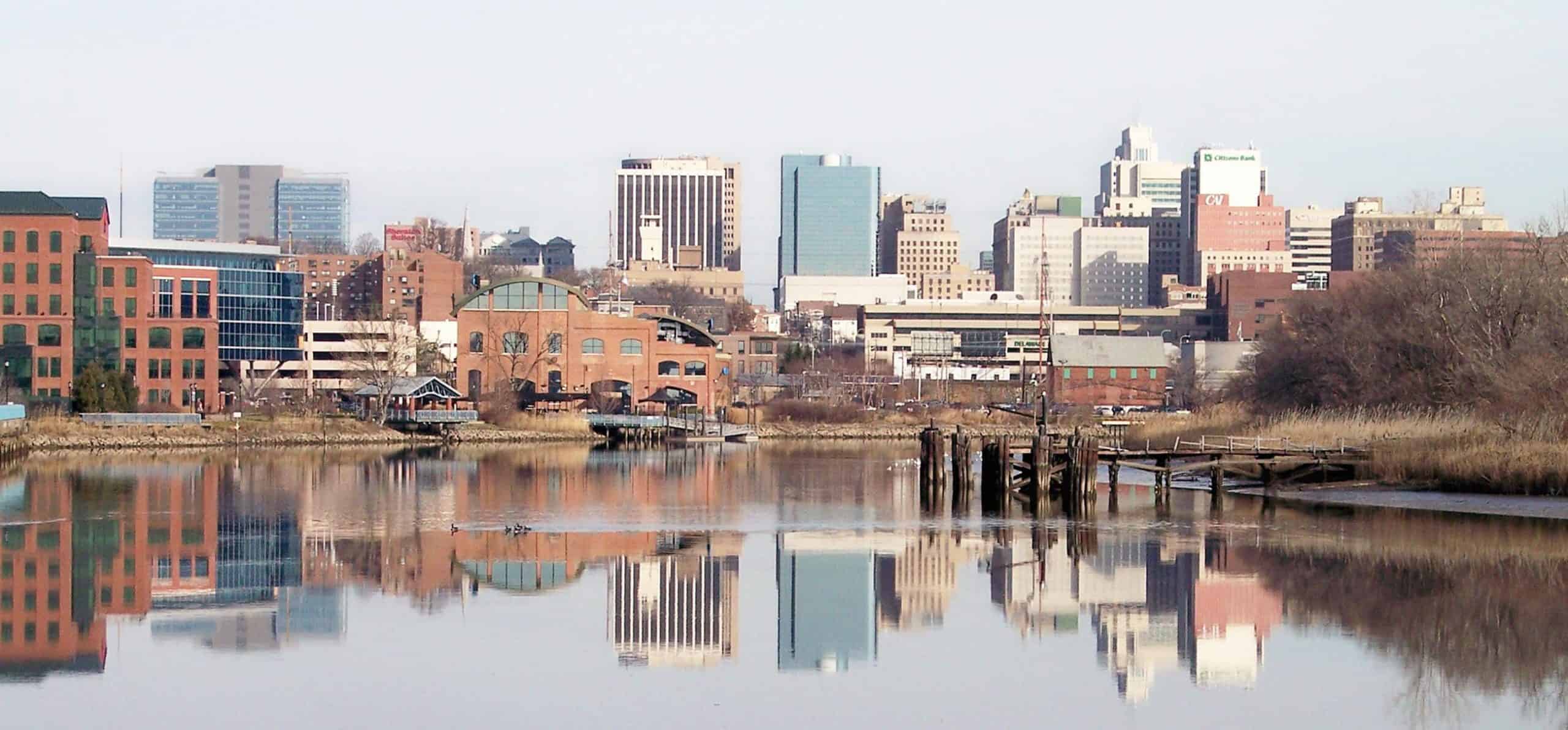 Wilmington Delaware skyline by Tim Kiser (User:Malepheasant)