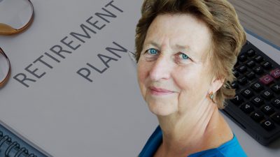 The Biggest Lie People Tell Themselves About Retirement (And What the Wealthy Do Instead)