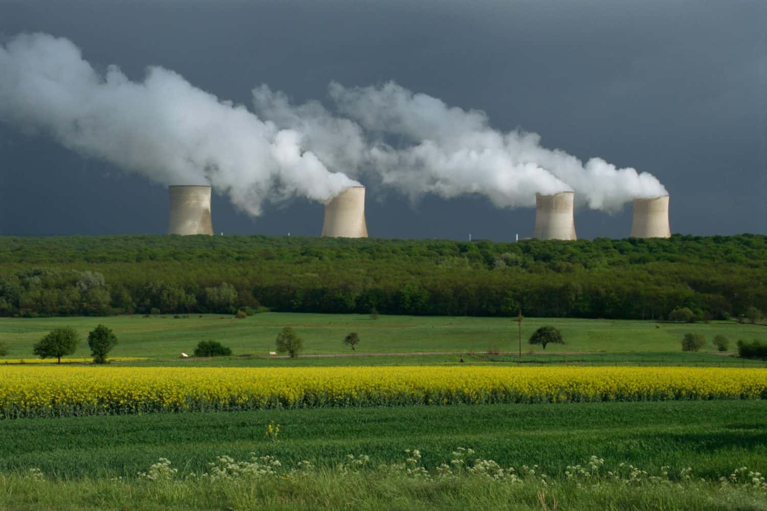 Central nuclear power plant, champagne region, france, europe