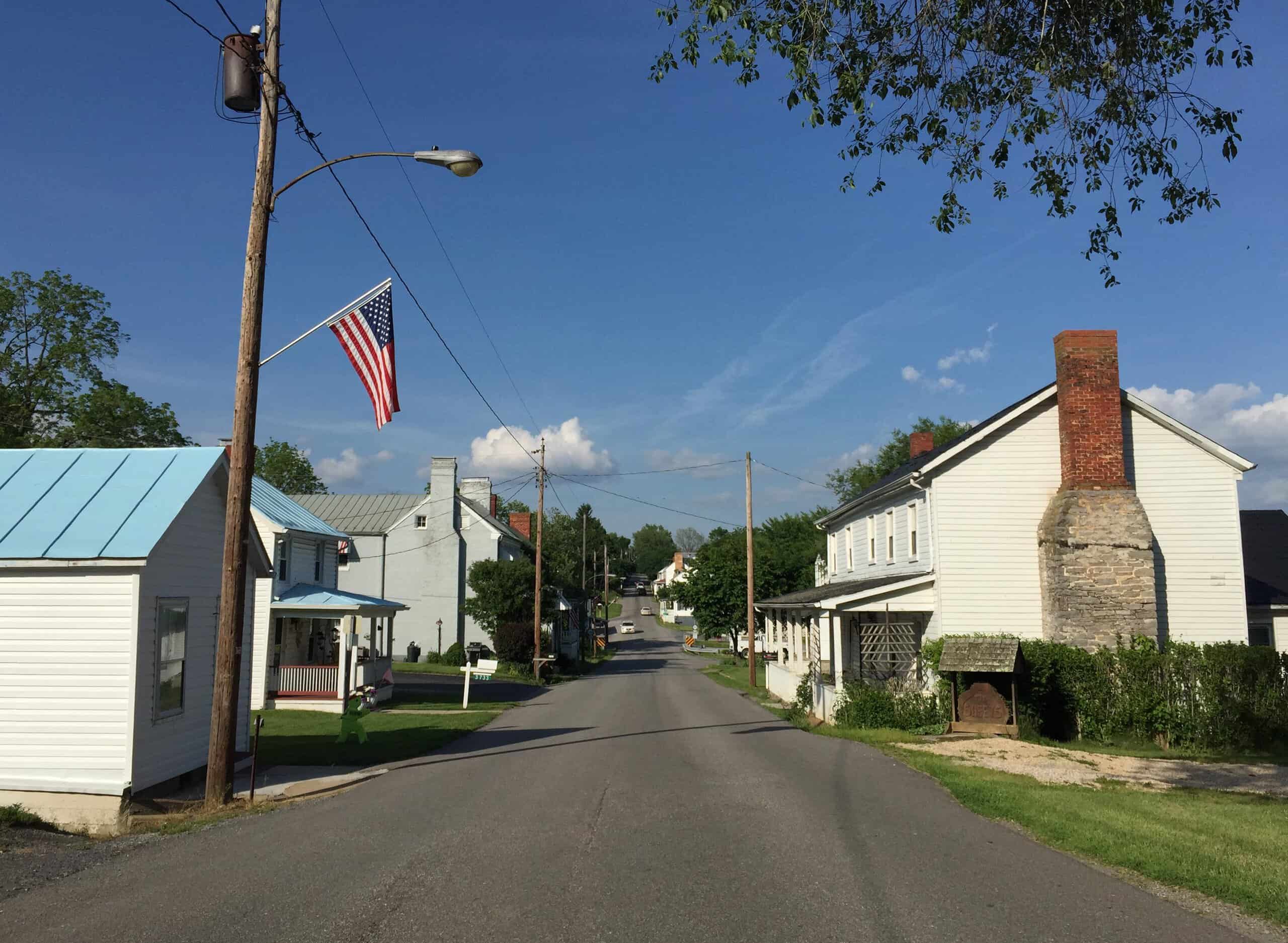 2016-05-27 17 57 12 View north along Virginia State Route 252 (Middlebrook Village Road) near Virginia State Secondary Route 670 (Cherry Grove Road) in Middlebrook, Augusta County, Virginia by Famartin