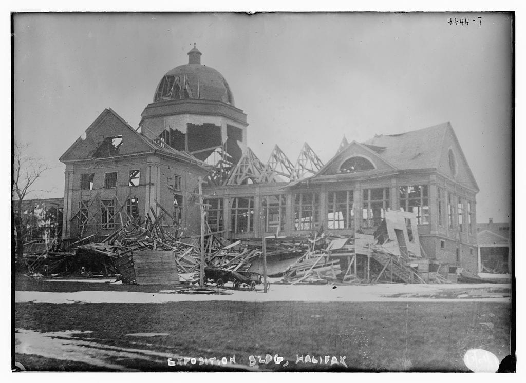 Halifax Harbor explosion, 1917