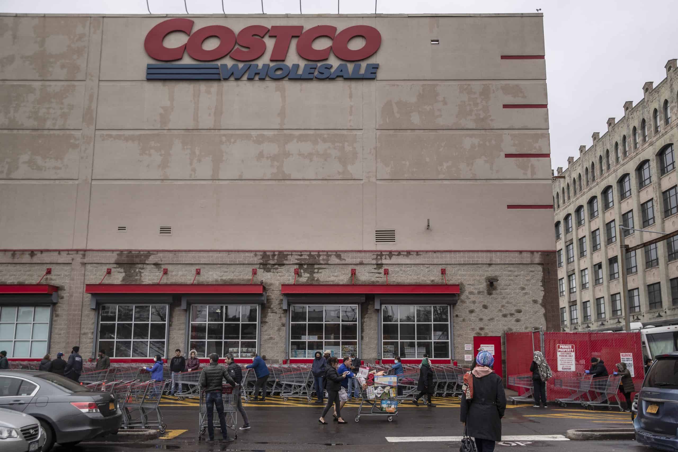 Businesses Close Stores Nationwide In Response To Coronavirus Pandemic