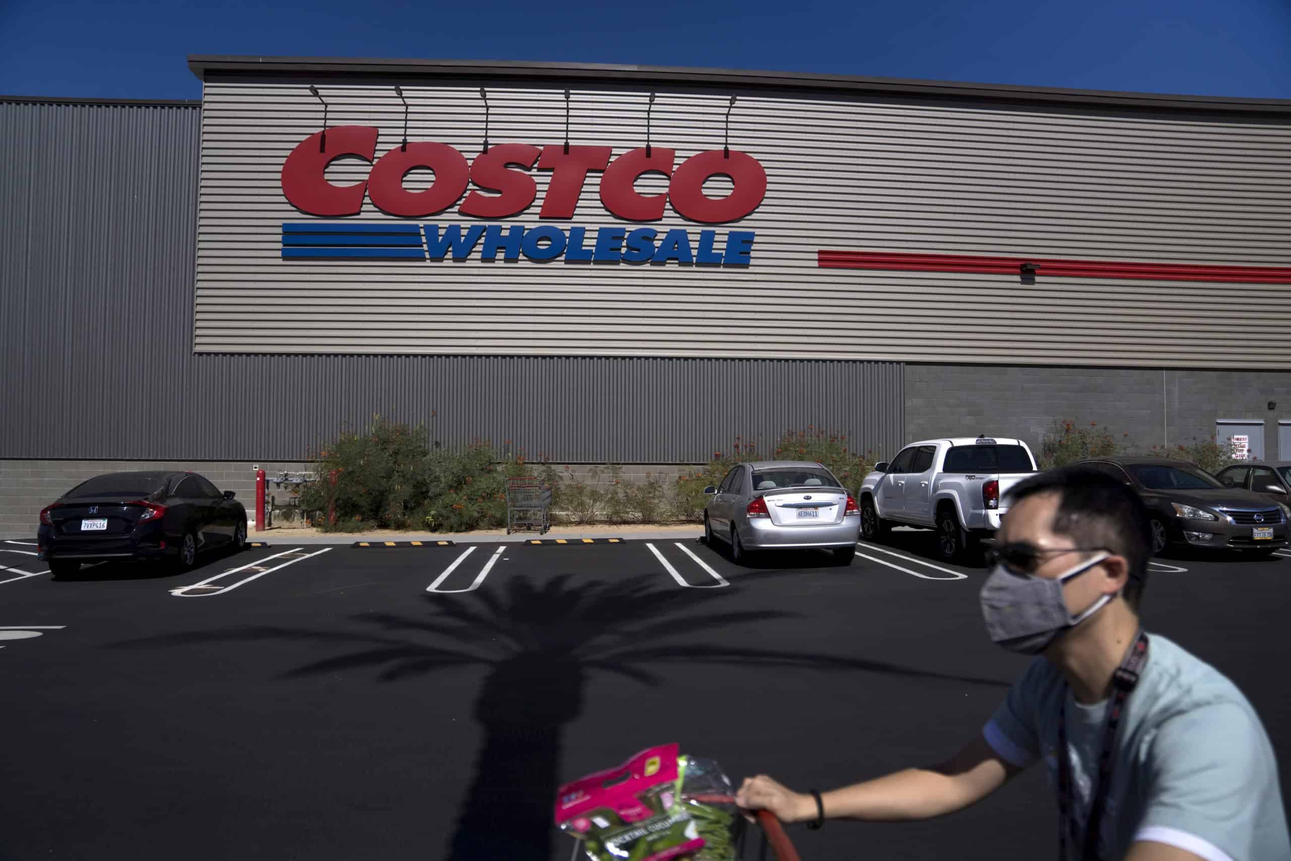 Costco Posts Strong Quarterly Earnings