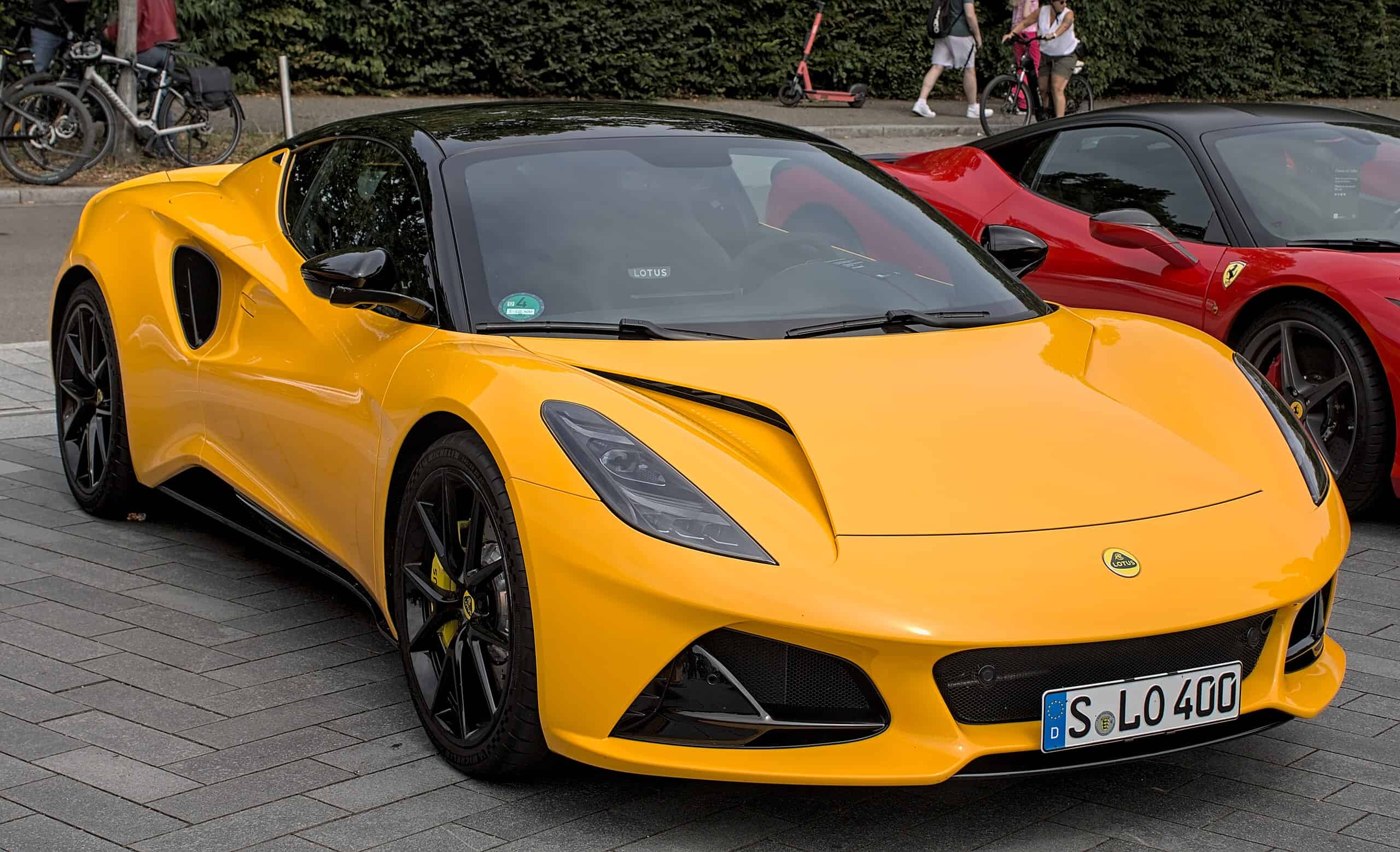 Lotus Emira