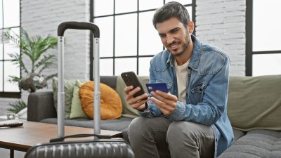 The Most-Searched Travel Rewards Credit Cards of the Past Year