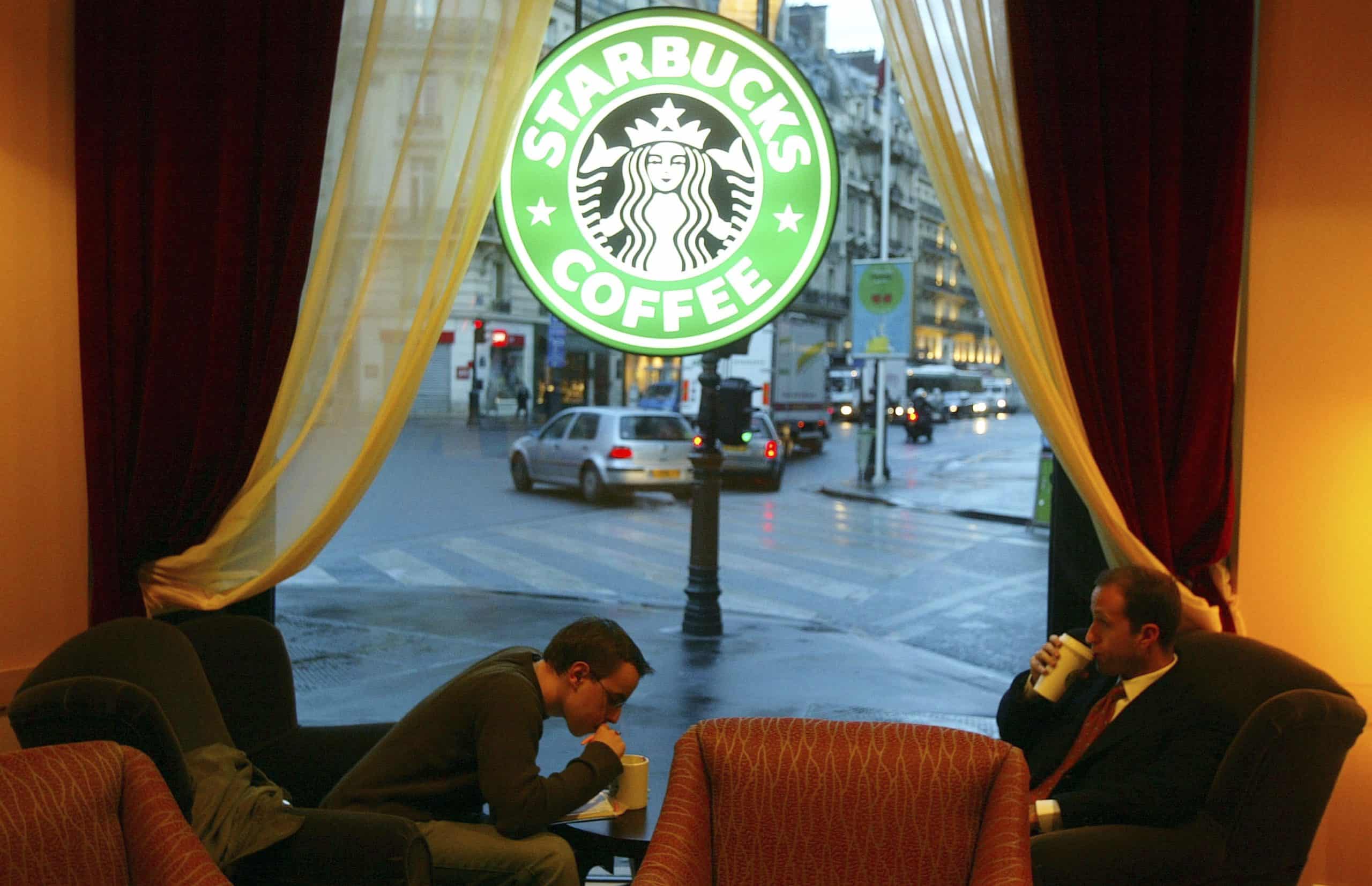 Starbucks Launches First Paris Cafe