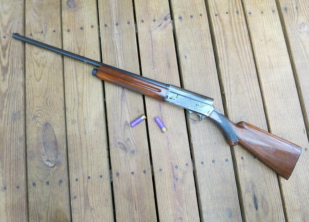 Browning 16 Gauge Shotgun by CapCase