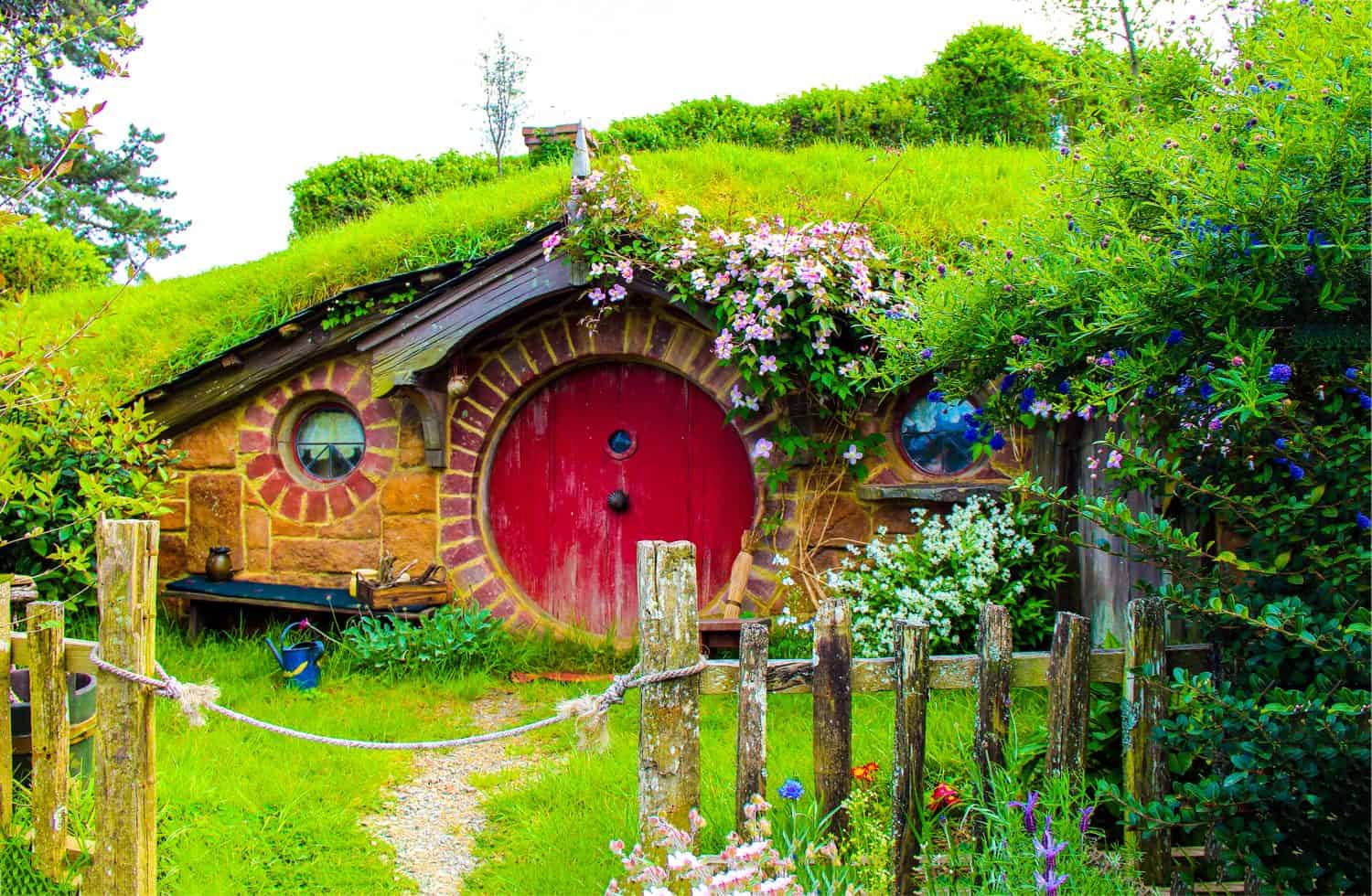 Hobbit house in Hobbiton, New Zealand