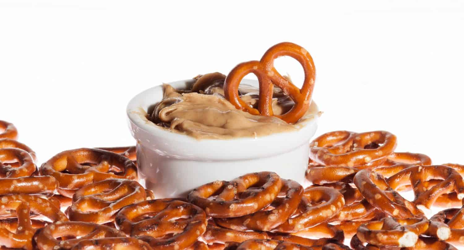 Pretzel dip in peanut butter