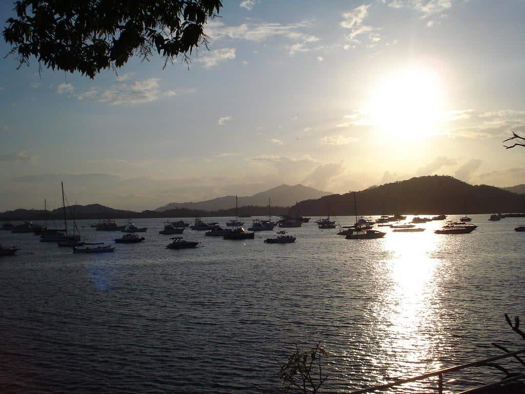 Panama Sunsets by baccxus