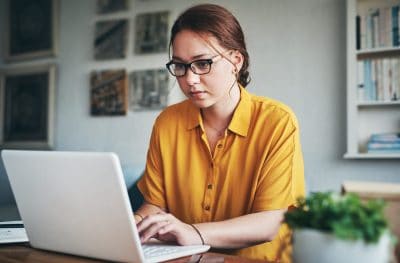The 8% Retirement Rule: Freedom Sooner or Risk Too High?