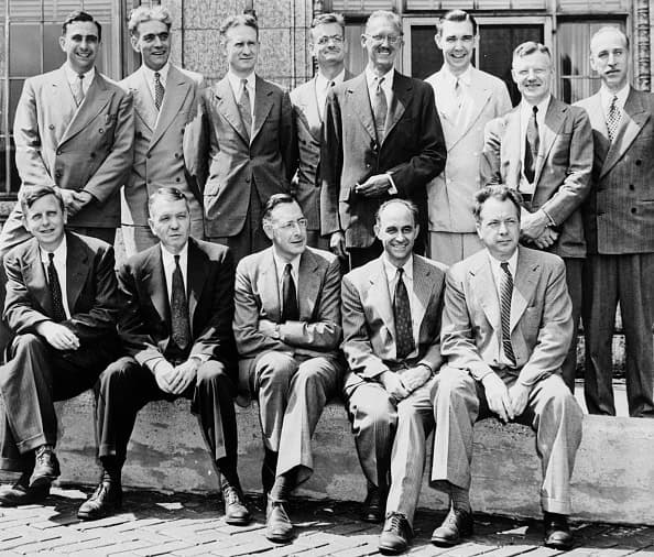 Atom Men