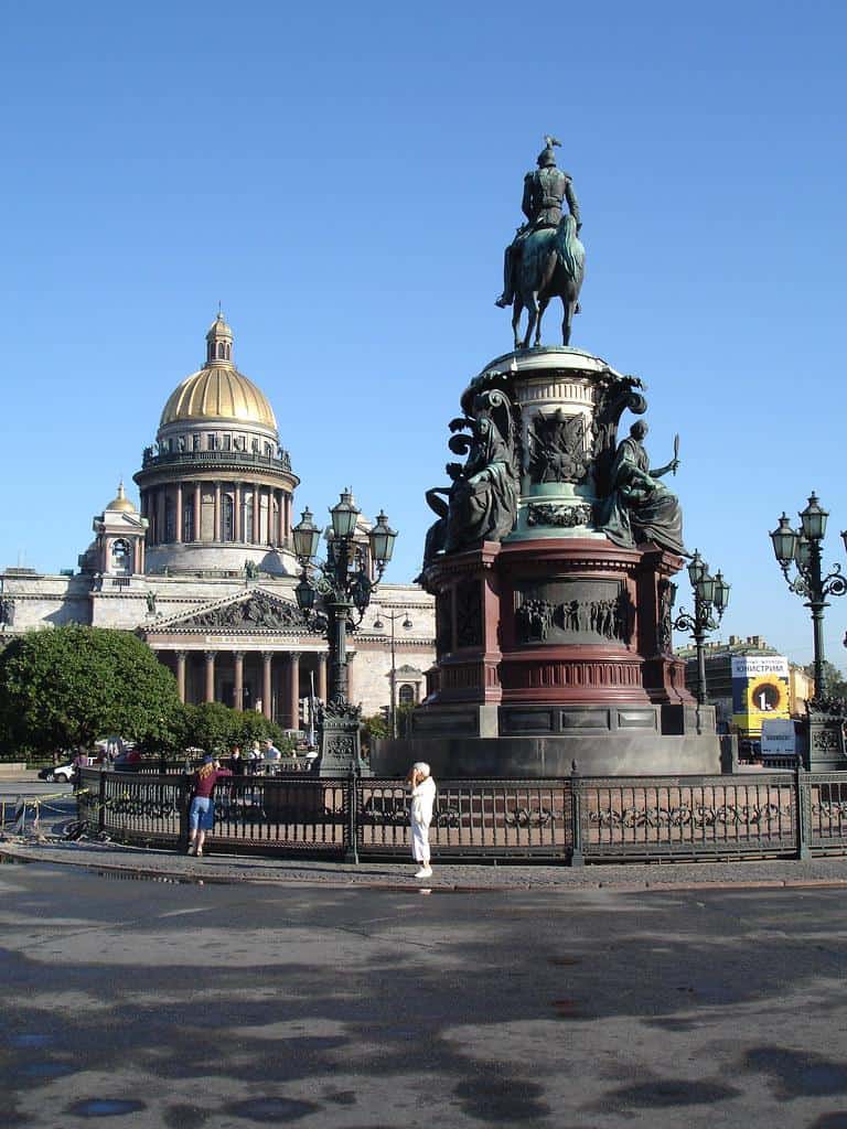 DSC00826, St. Isaac's Square, St. Petersburg, Russia by jimg944