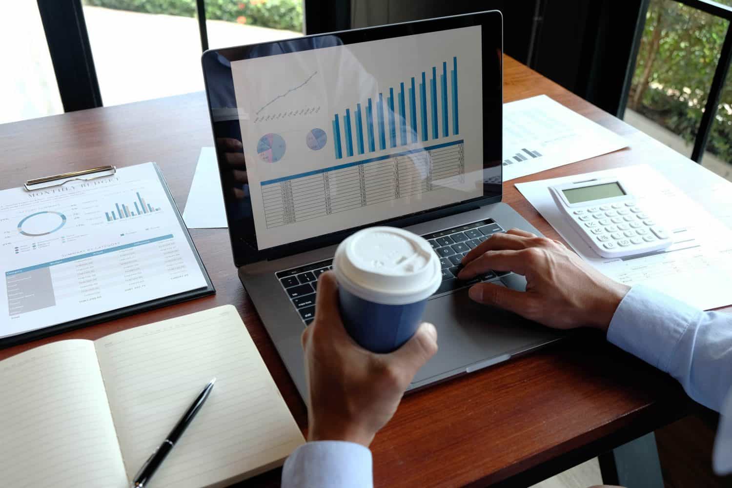The Selling Isn’t Over: 6 Market Meltdown Moves Investors Have to Make Now