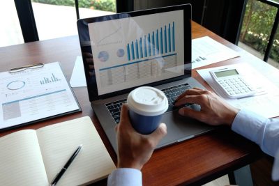 Need Dependable Passive Income? 4 Safe Stocks Paying 4%-10% Dividends Are Tariff Discount Priced