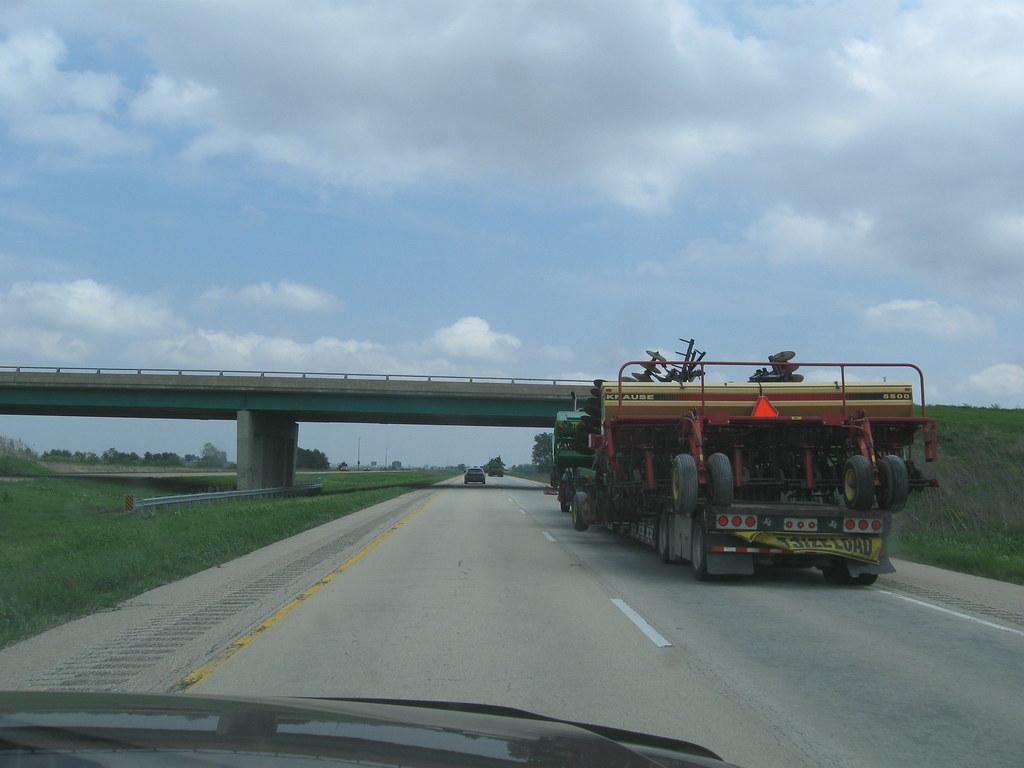 Central Illinois highway by Goosefriend