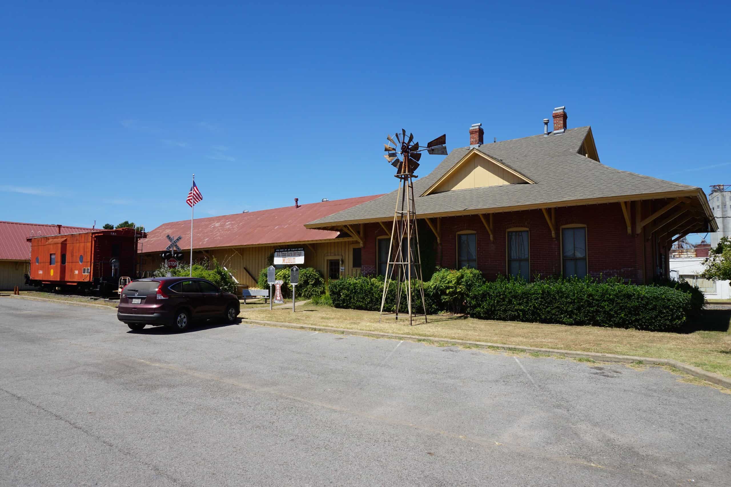 File:Northeast Texas Rural Heritage Museum August 2015 03.jpg by Michael Barera