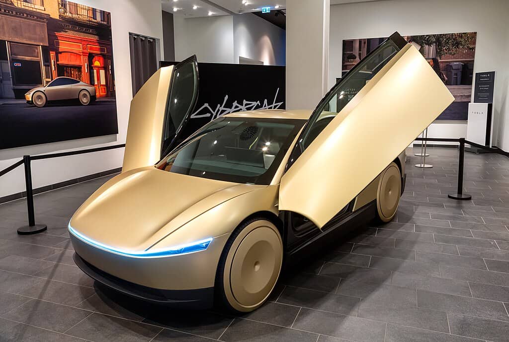 Tesla’s Robotaxi Revolution: Is It About to Become the New Uber?