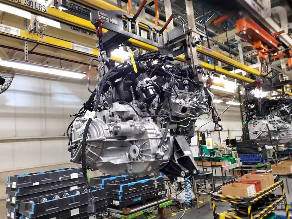 Engine Assembly -- General Motors Assembly Plant Tour by Joetography LLC
