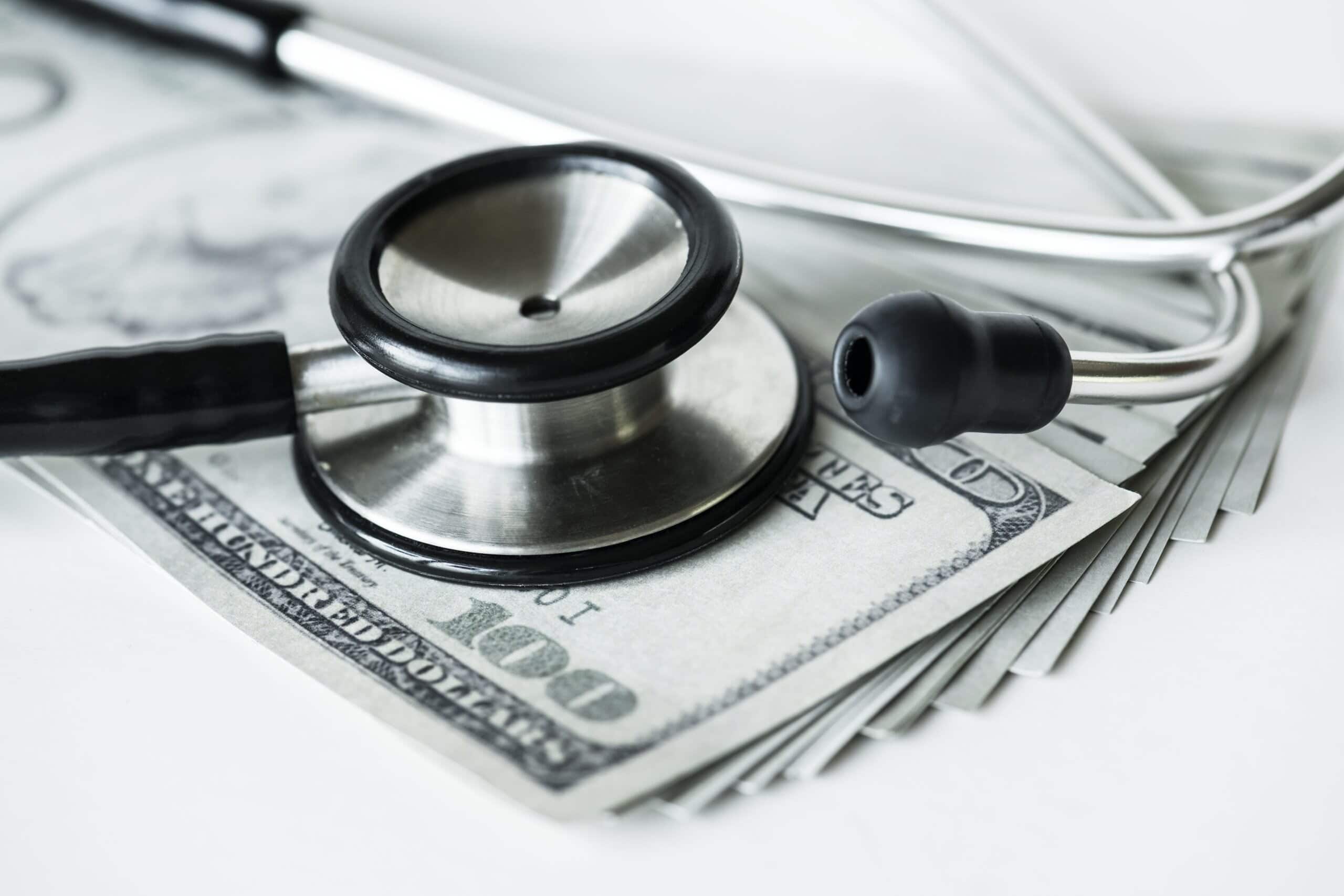 Falling Stock Price, Rising Dividend: UnitedHealth Fits the Dogs of the Dow Profile