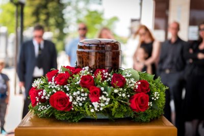Who Owns the Right to Remember? The Business of Online Memorials and Digital Legacies