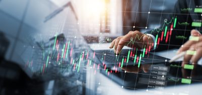 Standard Chartered Models XRP at $8 by 2026—Breaking Down the 315% Upside Case