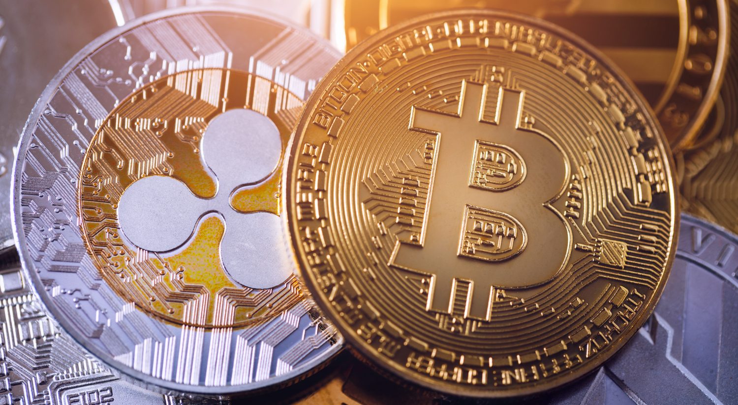 XRP ETFs Absorbed $483M in December 2025 While Bitcoin ETFs Lost $1.09B—Why Institutions Chose XRP