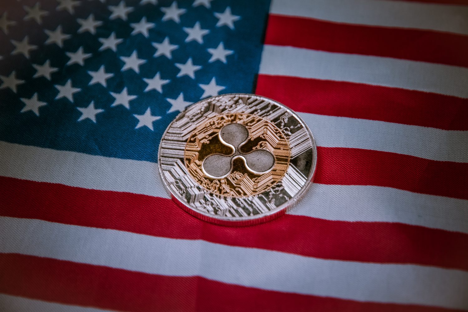Ripple (xrp) and United States of America Flag