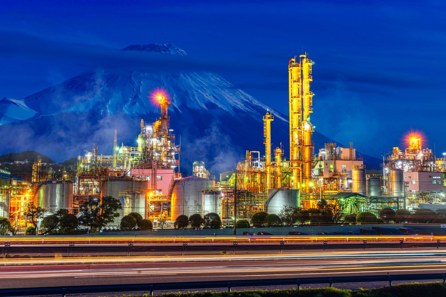 Japan’s Best ETF Trade of 2026 Is Down 9% in a Month and Oil Is Just Getting Started