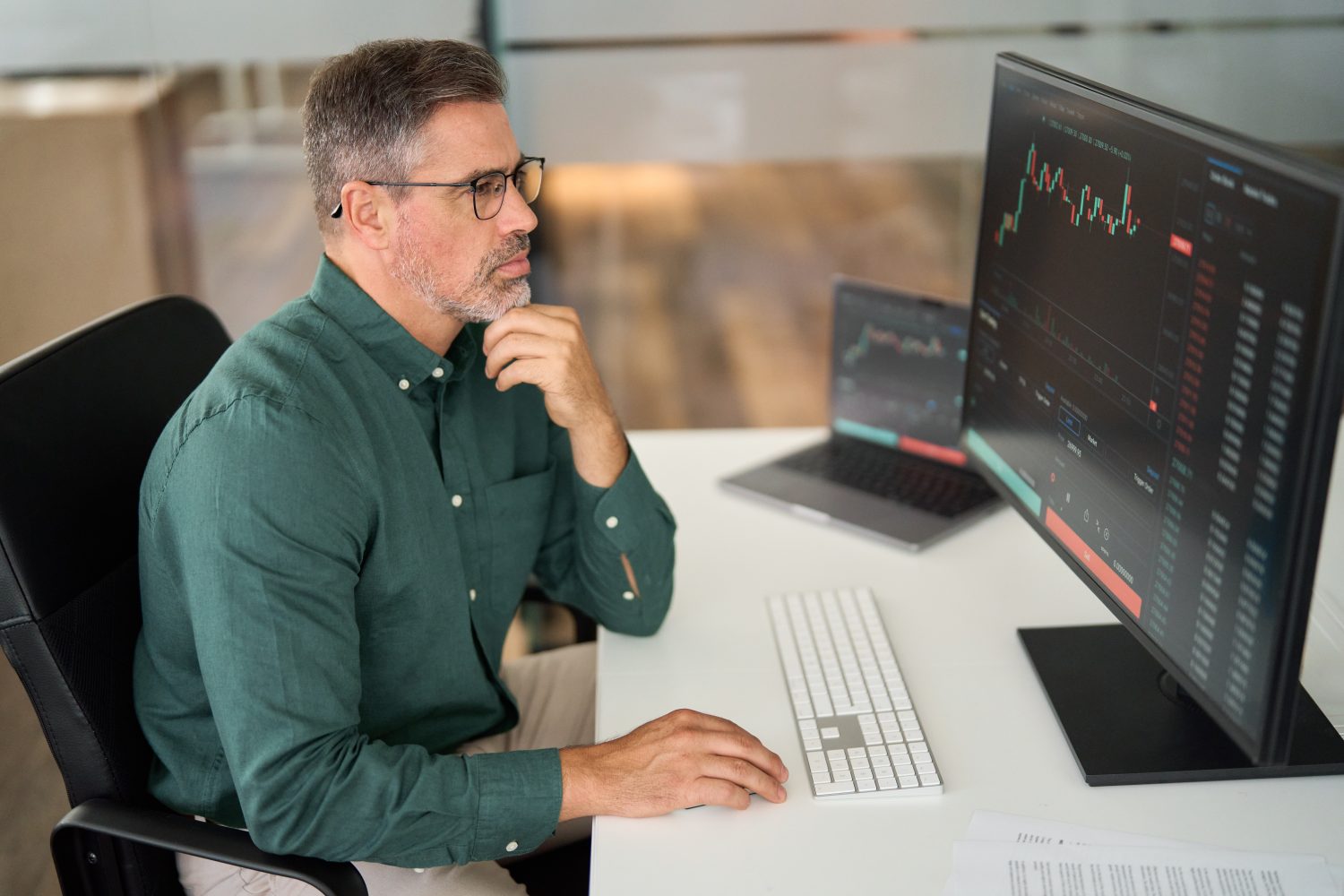 If You’d Invested $1,000 in Bitcoin 5 Years Ago, Should You Cash Out or Keep Holding?