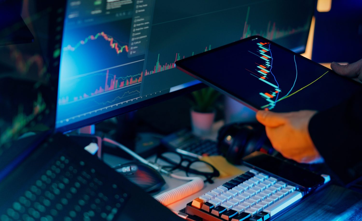 Should You Buy Sell or Hold IonQ at $42 – Is the Quantum Rally Back?